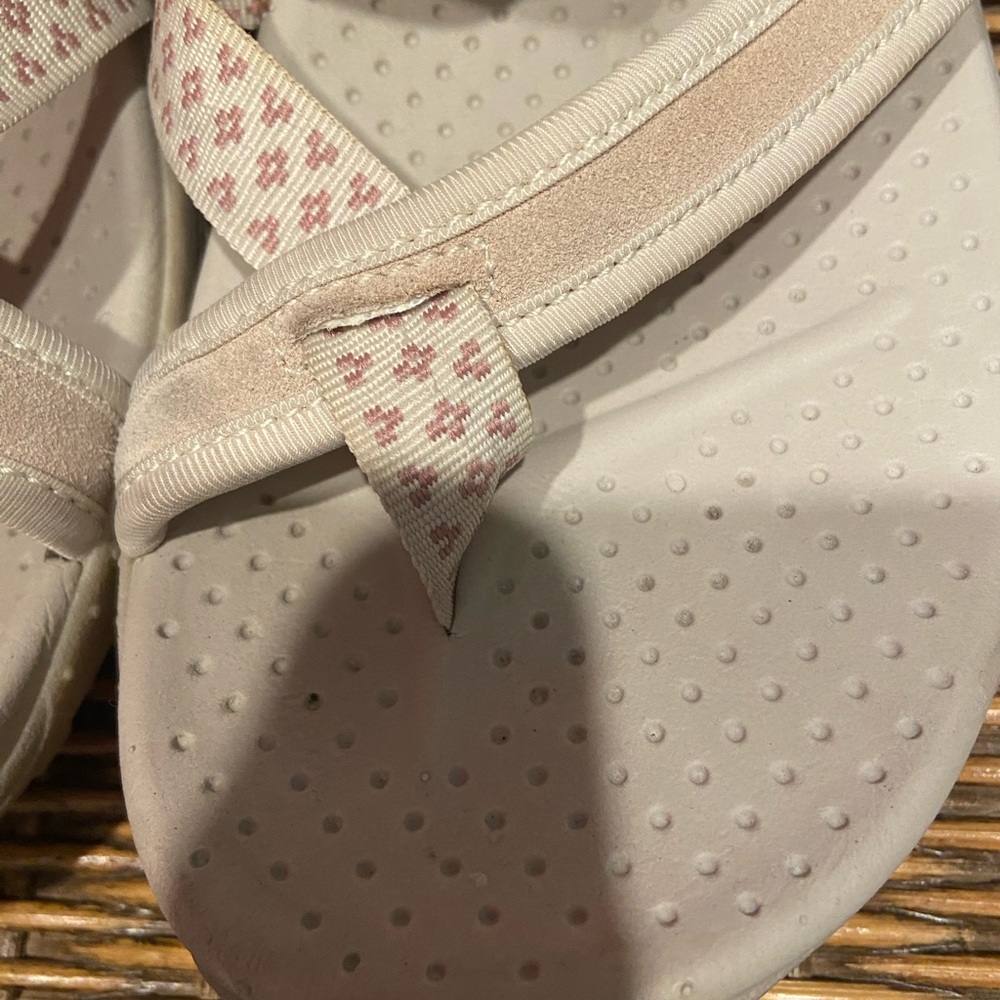 Skechers Women's Light Beige Sandals - Picture 6 of 8